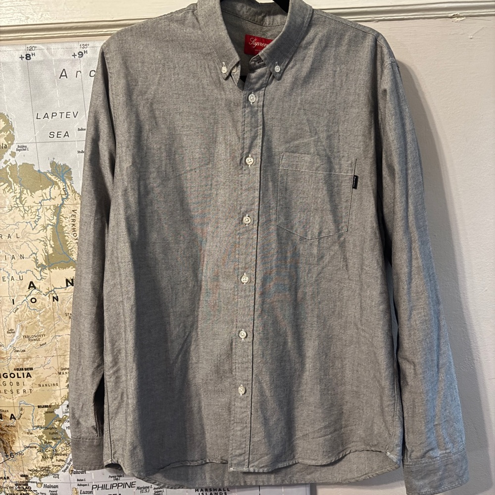 Used Supreme Gray Button-Down Shirt size Medium
